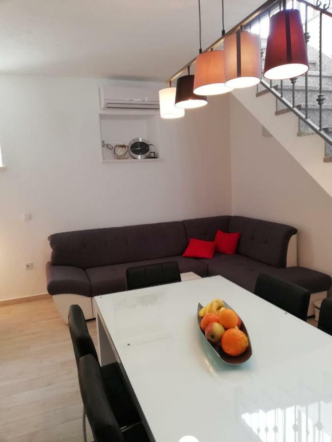 Apartment Porat Trogir Exterior foto
