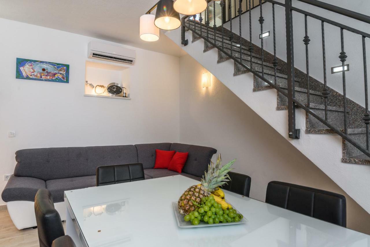 Apartment Porat Trogir Exterior foto