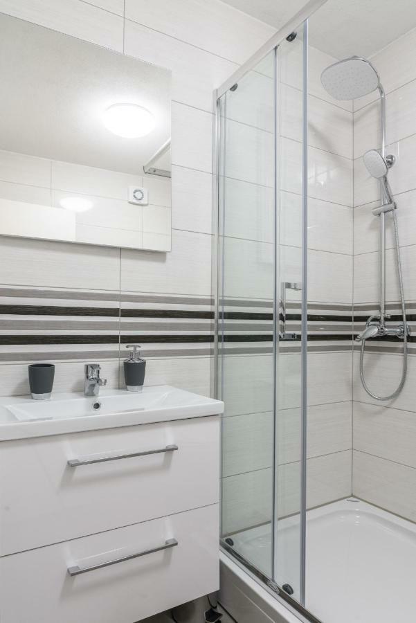Apartment Porat Trogir Exterior foto